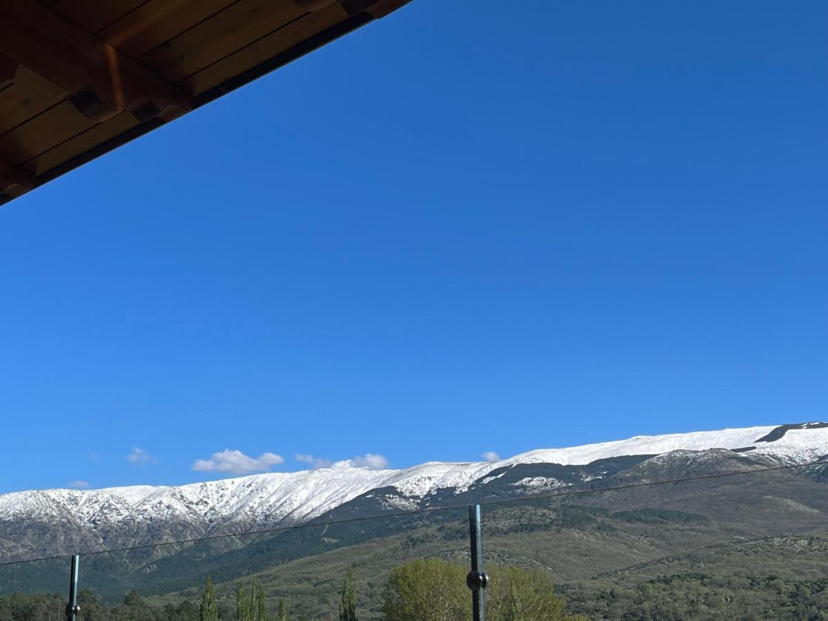 Apartamento El Mirador de Gredos 3 Navaluenga Exterior foto